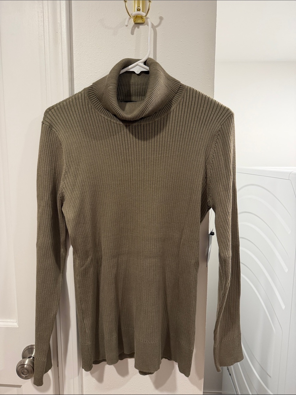 DKNY Women’s Ribbed Turtleneck Sweater - Olive Green